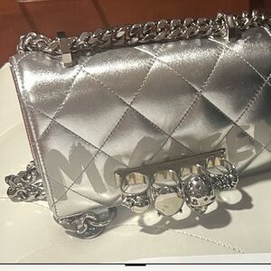 Alexander McQueen Silver Quilted Crossbody shoulder bag ring design